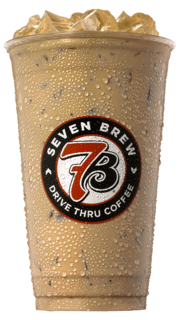 7 Brew Cinnamon Roll: A Perfect Blend of Sweet & Bold Flavors 1 7 Brew Cinnamon Roll