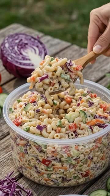 Ultimate Creamy Veggie Macaroni Salad