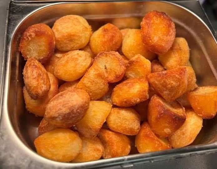 Crispy Air Fryer Roast Potatoes