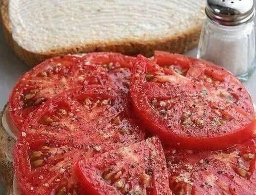 Easy Tomato Sandwich Recipe