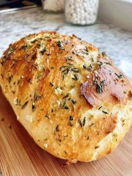 Easiest No-Knead Homemade Bread