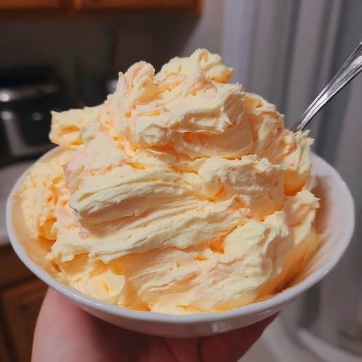 2-Ingredient Orange Fluff with Greek Yogurt