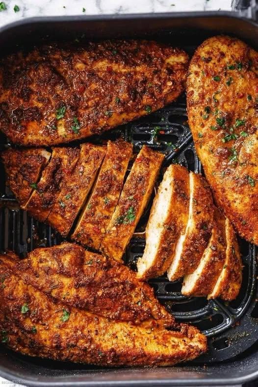Crispy Air Fryer Garlic Herb Chicken!