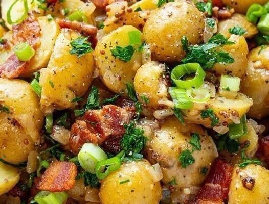 Loaded Garlic Butter Bacon Potato Salad!