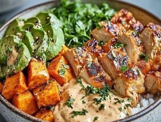 Healthy Chicken & Sweet Potato Bowls!
