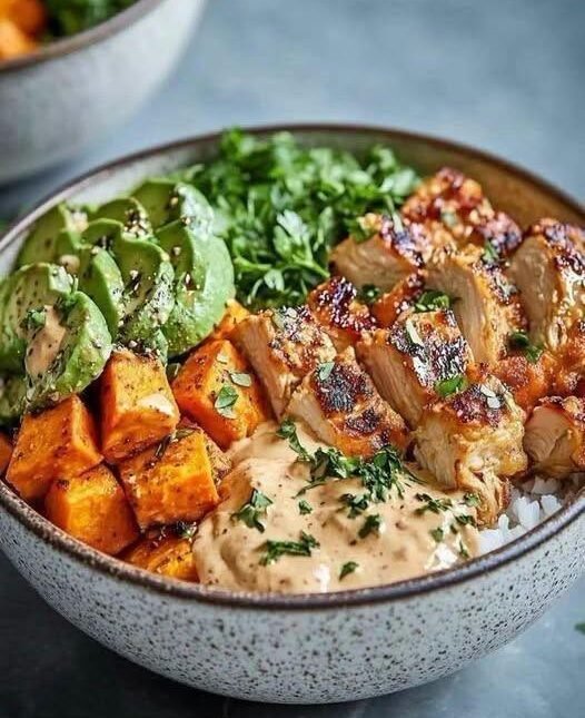 Healthy Chicken & Sweet Potato Bowls!
