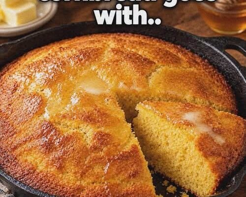 Golden Skillet Cornbread!