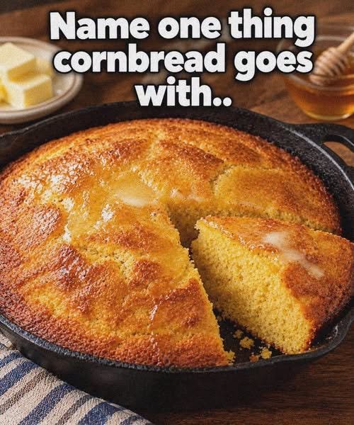 Golden Skillet Cornbread!