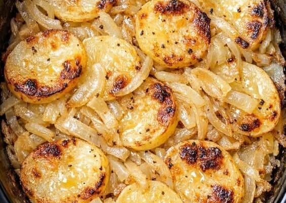 French Onion Potatoes