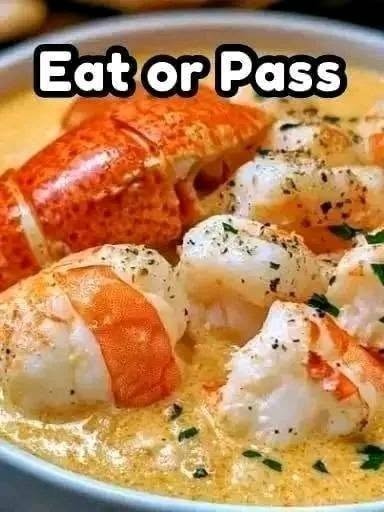 Creamy Garlic Butter Lobster and Shrimp