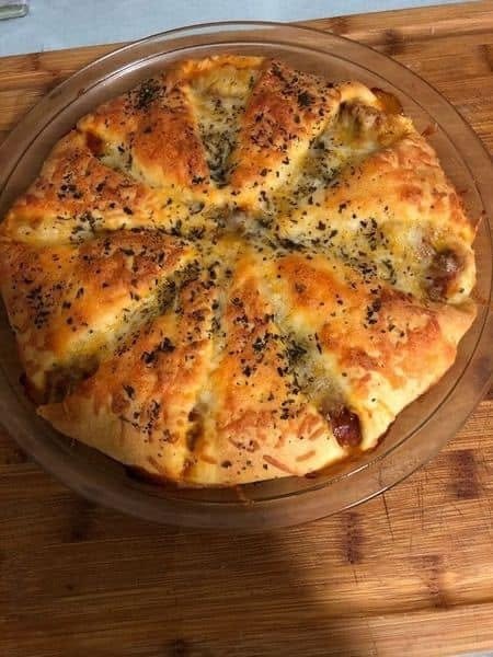 Cheesy garlic herb stuffed bread