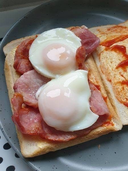 Bacon and Egg Toast Recipe