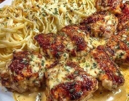 Creamy Garlic Parmesan Chicken with Linguine