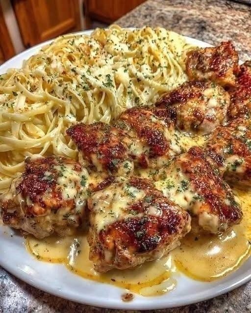 Creamy Garlic Parmesan Chicken with Linguine